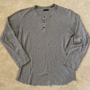Wings & Horns Henley - Size XL